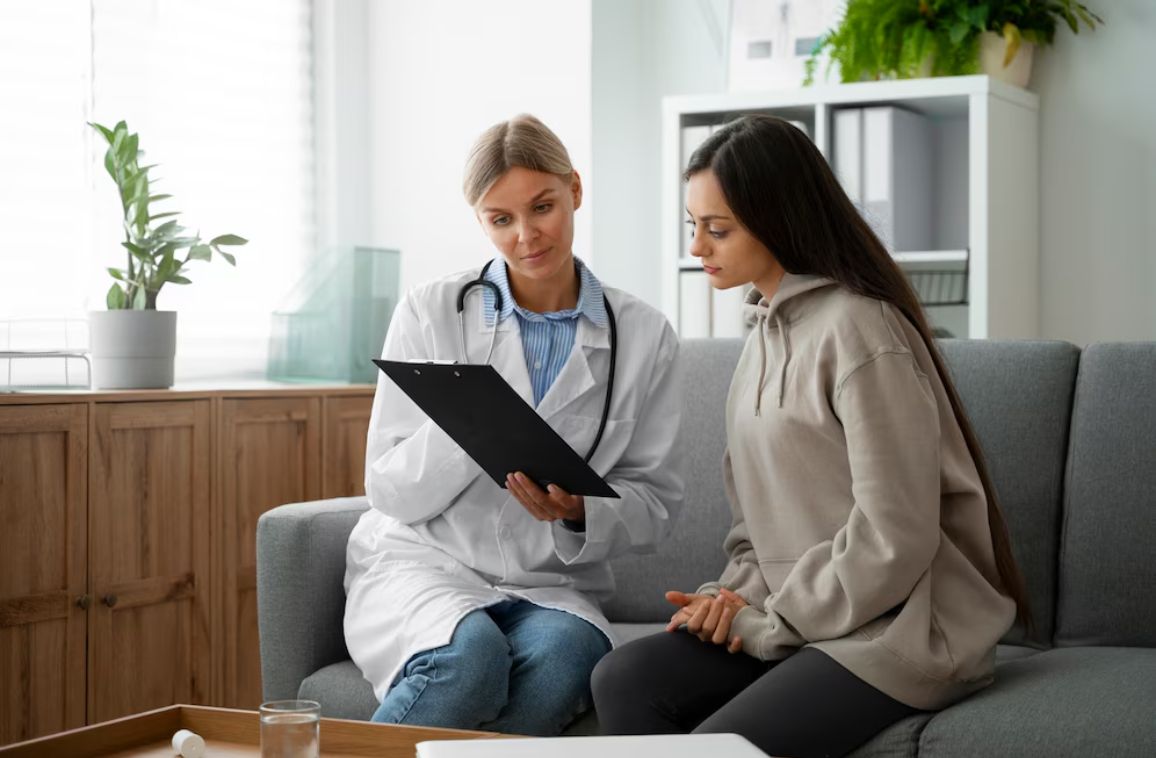 STD Symptoms in Women: Early Signs and When to Get Tested